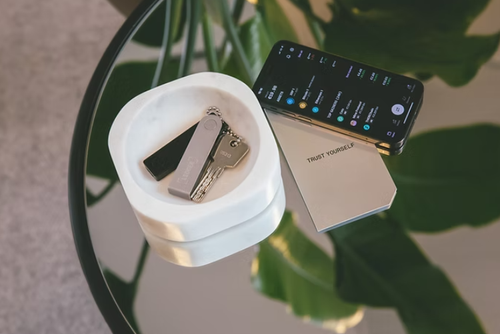 Ledger Nano S Plus™ 硬體冷錢包